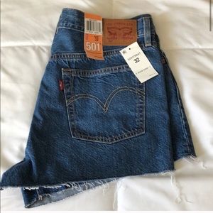 Levi Cut Offs